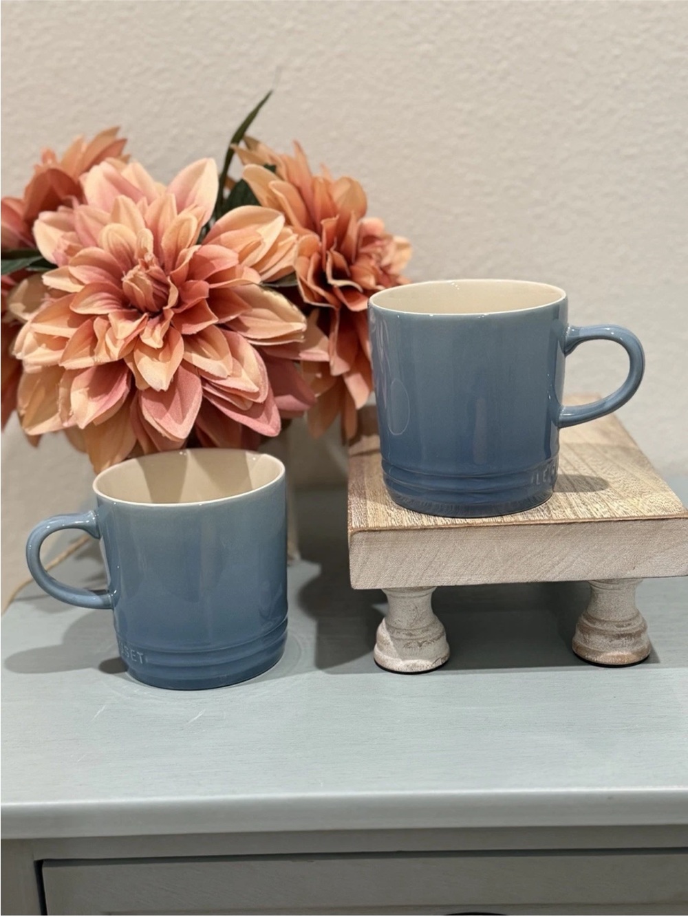 Le Creuset Stoneware London Coffee Mugs 350ml ~ CHAMBRAY ~ Set of 2